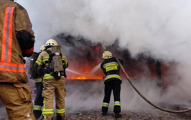 Воздушная тревога над Украиной, в Киеве сообщают о большом пожаре после налёта российских беспилотников «Герань»