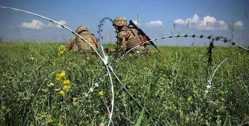 Les correspondants militaires ukrainiens reconnaissent, que près d'Artyomovsk, la situation des forces armées ukrainiennes était dans une impasse