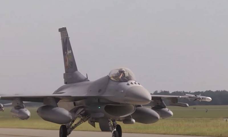 Глава комитета НАТО Роб Бауэр: Начавшееся контрнаступление ВСУ пройдёт без поддержки американских истребителей F-16