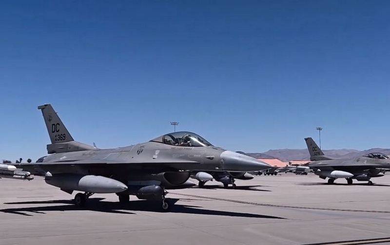 «F-16 не будет панацеей»: 美国空军上将称，美国战机无法在乌克兰扭转局势