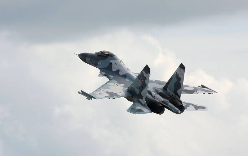 Las Fuerzas Aeroespaciales de Rusia han sido reabastecidas con un nuevo lote de cazas Su-30SM2