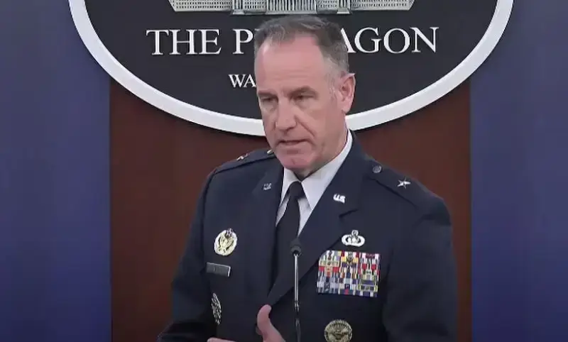 El portavoz del Pentágono, Ryder.: Estados Unidos decidió no aumentar el número de asesores militares en Ucrania