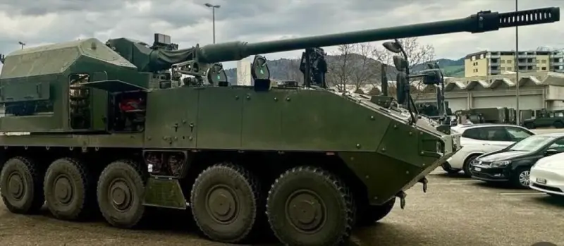Has a unique multi-link suspension: presented a heavy version of the Piranha armored personnel carrier