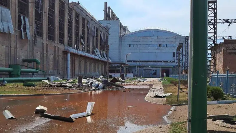 俄罗斯武装部队袭击了斯拉维扬斯卡亚热电厂, 波尔塔瓦和哈尔科夫也发生爆炸