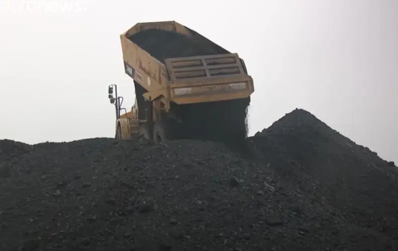 Nobody needs: Ukraine suspends coal mining