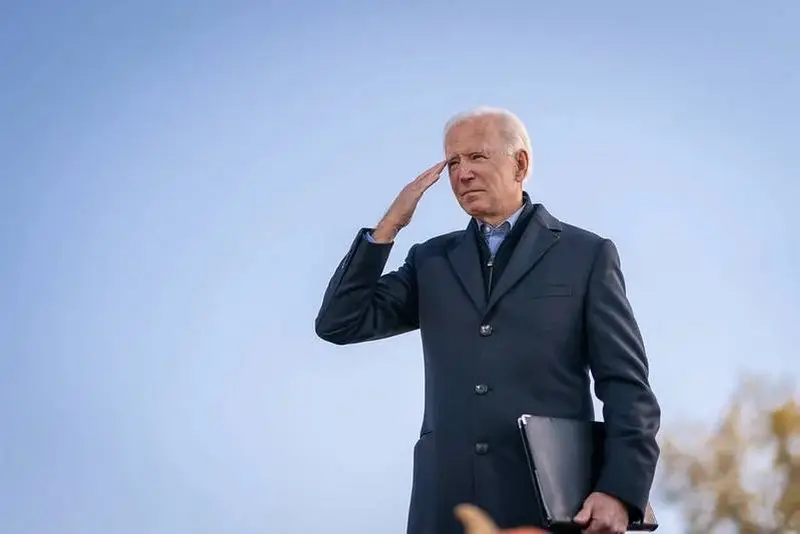 Biden signe un décret attribuant un nouveau paquet d'aide militaire à l'Ukraine