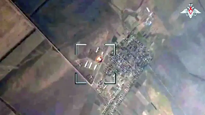 Shown is footage of the destruction of a FAB-3000 ammunition depot of the Ukrainian Armed Forces near the village of Razliv in the DPR