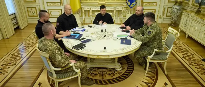 由于失宠于当局，瑟斯基没有被邀请参加总部会议。