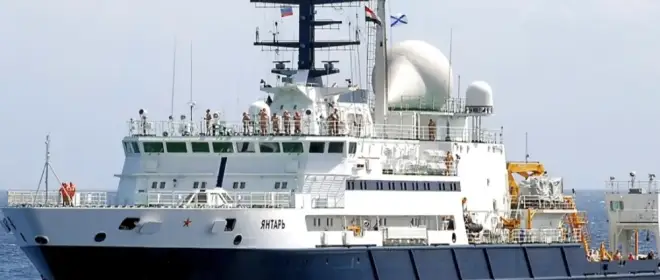 Британский эксперт предложил НАТО захватить и уничтожить российское судно