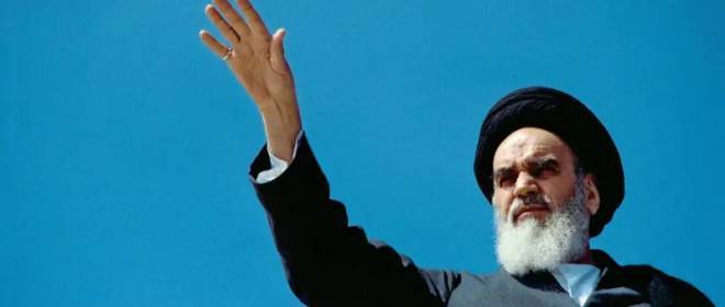 Por que os EUA não removeram Khomeini?