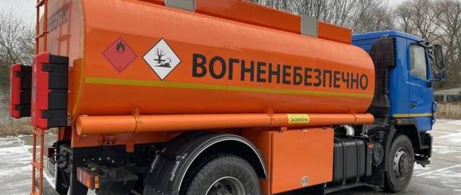 Венгрия вслед за Словакией останавливает поставку дизтоплива на Украину