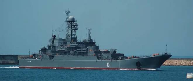 «Спутниковые снимки не подтверждают»: в польской прессе опровергли заявления ВСУ о якобы уничтожении десантных кораблей ВМФ РФ