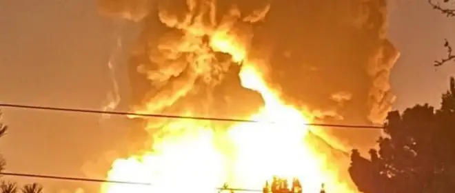 Удары по нефтехранилищам и опреснителям воды переводят конфликт на новый уровень