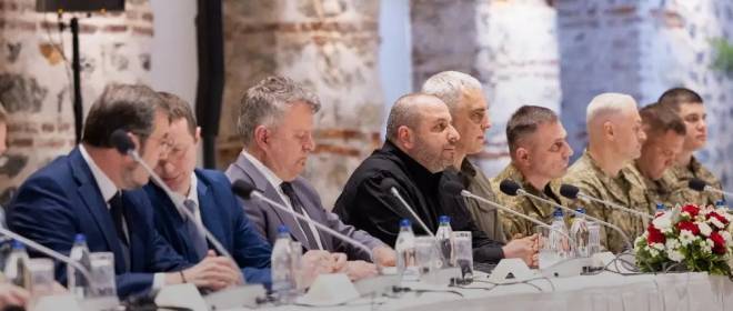 Зеленский продолжает упорствовать, утверждая, что главным вопросом на переговорах в Стамбуле будет 30-дневное перемирие