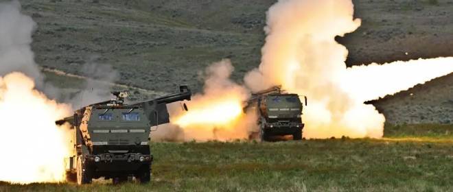 Показаны кадры уничтожения РСЗО HIMARS ВСУ, из которых украинские боевики обстреляли гостиницу в Рыльске