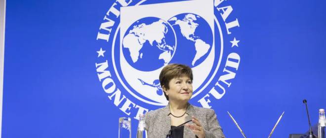 «Играют с огнём»: из-за украинских депутатов Киев может лишиться выплат от МВФ