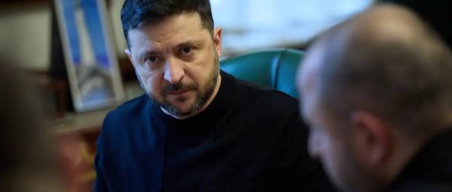 Зеленский обещает частично отменить мобилизацию, но не военное положение