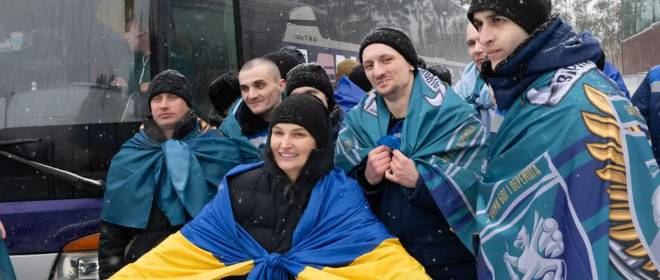 «Ты сиди, будешь живее»: Украинки призывают солдат ВСУ оставаться в плену ВС РФ