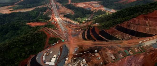 Китай заменяет железную руду из Австралии на сырьё из Гвинеи