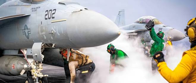 ВМС США вновь задействовали авиацию для атаки на иранские танкеры