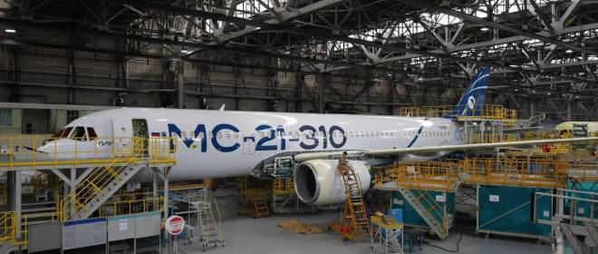 Equipment overturned during aircraft preparation at the UAC aircraft plant, causing injuries.