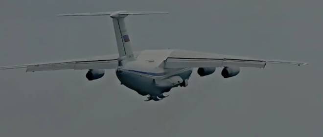 Каналы США: Официальные лица обеспокоены прилётом российского Ил-76 на Кубу