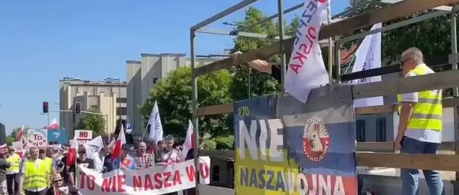 Das ist nicht unser Krieg: In Warschau fand ein Marsch gegen die Beteiligung Polens am Konflikt in der Ukraine statt