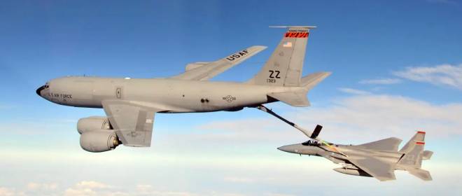 Самолёт-заправщик КС-135 ВВС США разбился на западе Ирака