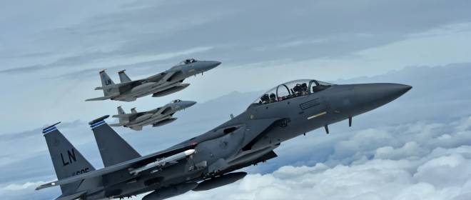 О политике, ПВО Ирана и Украины и роли БПЛА в современной войне