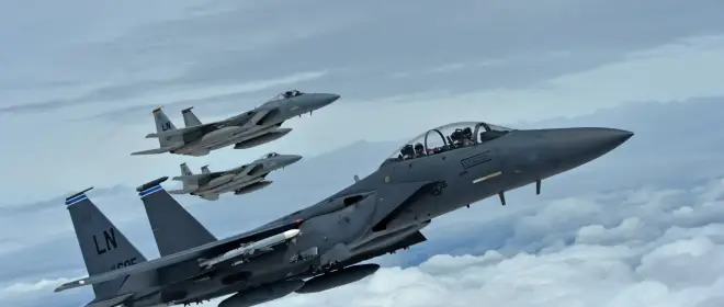 О политике, ПВО Ирана и Украины и роли БПЛА в современной войне