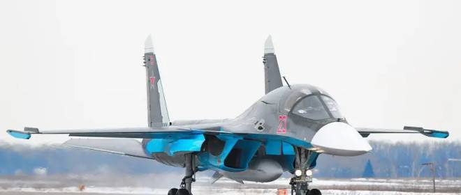 Минобороны Великобритании: Российские самолеты перебрасывают подальше от линии фронта