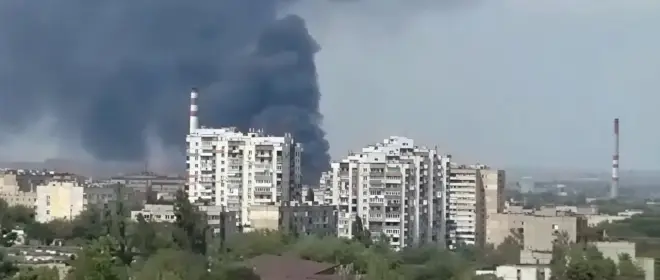 «В эту игру можно играть вдвоём»: появилось видео горящей нефтебазы в Одессе