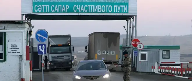 Казахстан ввёл ограничения на въезд автотранспорта из России и других стран