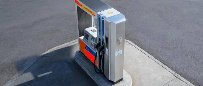 Российский кабмин продлил запрет на экспорт бензина и дизтоплива