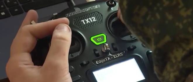 Дроны ВС России наносят удары по заминированным мостам в тылу противника