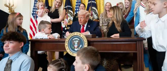 Джей Ди Вэнс: Трамп хочет мира на Украине и восстановления торговли с Россией