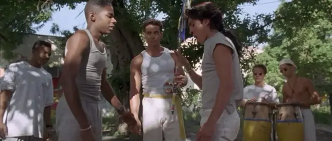 Szkoła i imitacja intensywnej aktywności