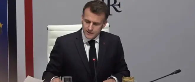 Опрос во Франции: кандидат от сил Макрона может не выйти во второй тур выборов