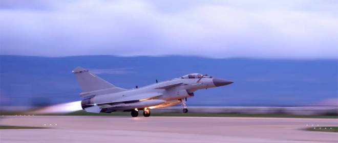 Индонезия приобретает крупную партию китайских истребителей J-10C