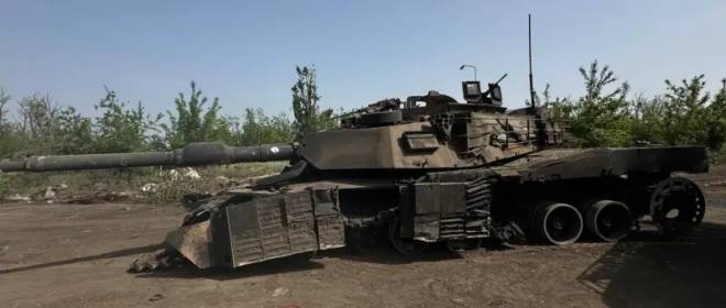 Опубликованы кадры уничтожения танка Abrams и БМП Bradley ВСУ на Авдеевском направлении