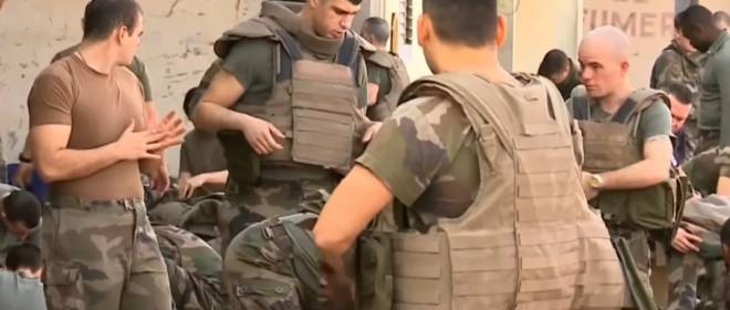 Воздух вместо пенки: Франция испытывает новую подложку под бронежилет