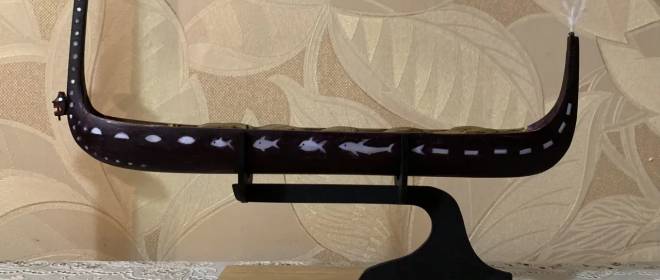 Пирога охотников за головами