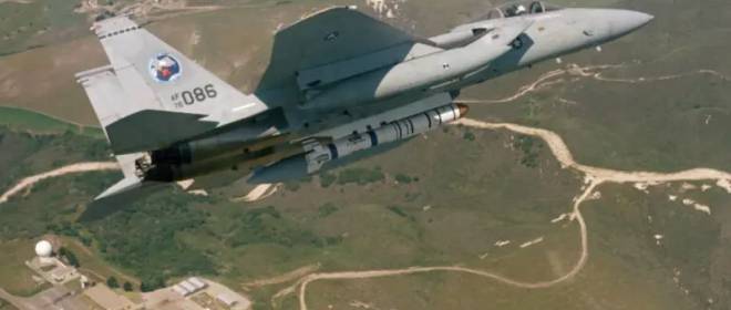 F-15A. „Vulturul Ceresc” vs. Sateliți sovietici