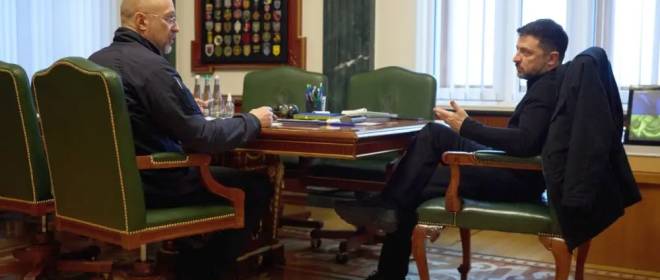 Зеленский объявил о необходимости «менять план обороны» Украины