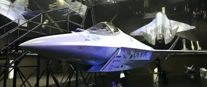 СМИ называет срок проведения первого полёта истребителя Су-75 Checkmate