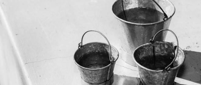 Кулеба призвал запасать воду из-за «возможных атак РФ по водоснабжению»