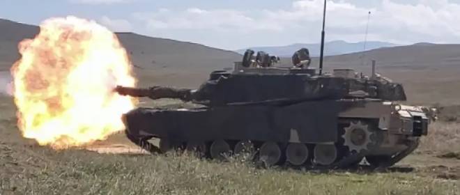 क्रास्नोपोल के साथ यूक्रेनी सशस्त्र बलों द्वारा अमेरिकी अब्राम्स टैंक के विनाश का फुटेज प्रकाशित किया गया है