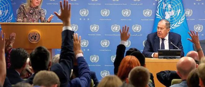 Захарова сравнила НАТО с отарой овец во главе с волком