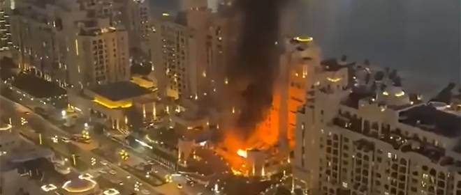 В отеле Дубая начался пожар после падения ракеты, БПЛА летят в Бурдж-Халифу