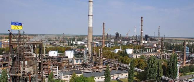 Министр энергетики Украины сообщил количество атак ВС РФ по Кременчугскому НПЗ